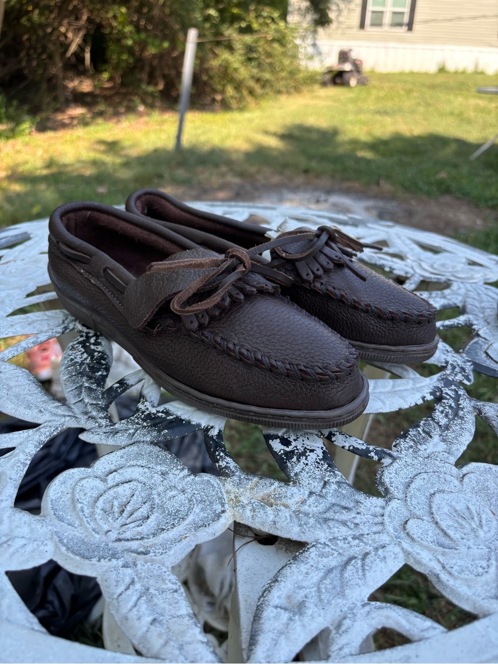 Minnetonka Moosehide Kilty Moccasins Women’s size 9